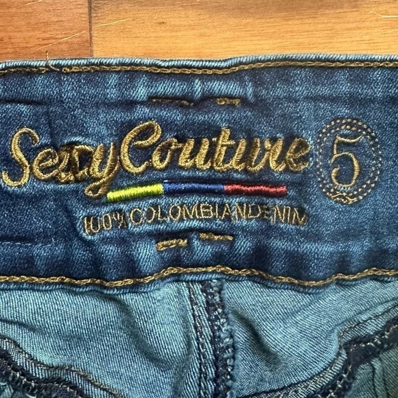 Sexy Couture Columbian Jeans - Picture 12 of 12
